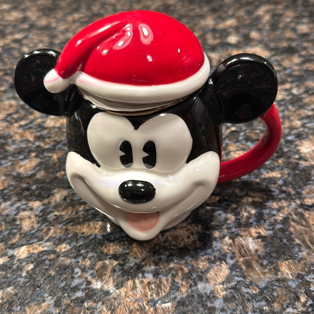 Disney Santa Mickey Mug - Picture 1 of 4